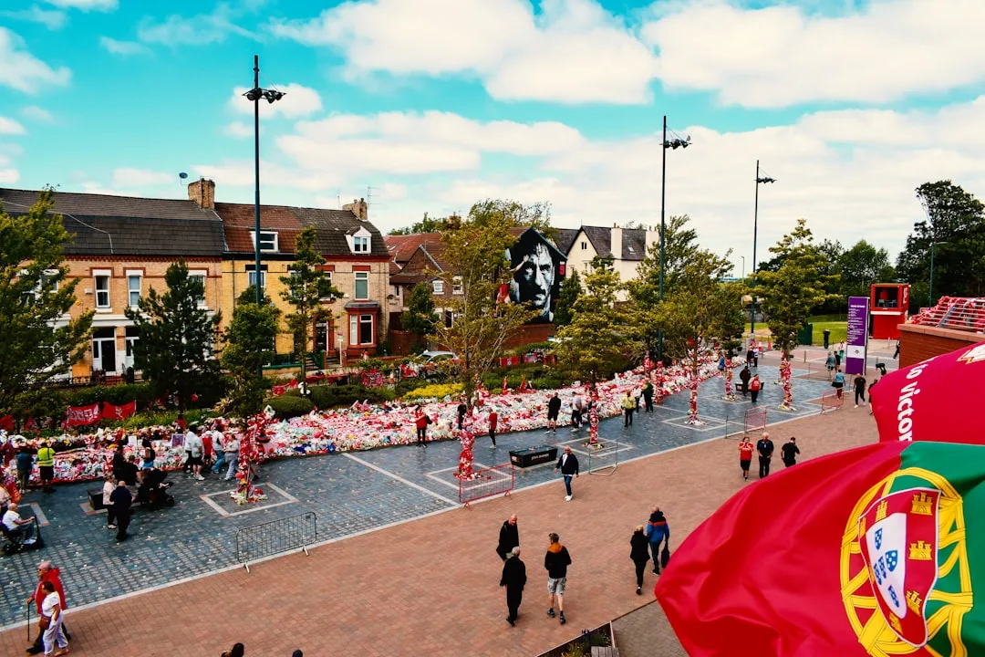 Arne Slot Urged to Arrange Private Friendly for Under-Fit Alexander Isak